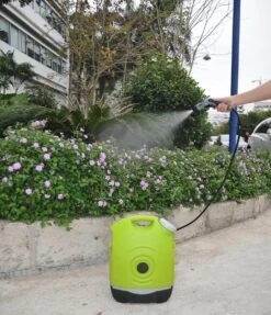 GD73 Aqua2go Lithium Drukreiniger Zonder Vaste Stroom- En Wateraansluiting, Voor Al Uw Outdoor-activiteiten -Tuinartikelen Winkel 1033x1200 2