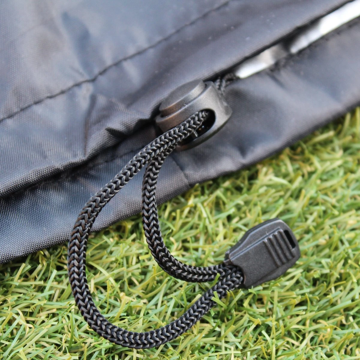 Luxe Waterdichte Beschermhoes Voor Tuinstoelen | Tuinmeubelen | Stoelhoezen | Afdekzeil | Klapstoelen | 120 X 70 X 66 Cm 3 Luxe Waterdichte Beschermhoes Voor Tuinstoelen | Tuinmeubelen | Stoelhoezen | Afdekzeil | Klapstoelen | 120 X 70 X 66 Cm - Image 3