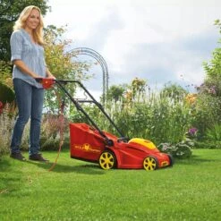 WOLF-Garten A 340 E Elektrische Grasmaaier - 1400 W - 34 Cm Maaibreedte - 30 Liter Opvangbak - Centrale Hoogte-instelling 28 WOLF-Garten A 340 E Elektrische Grasmaaier - 1400 W - 34 Cm Maaibreedte - 30 Liter Opvangbak - Centrale Hoogte-instelling -Tuinartikelen Winkel 1200x1200 1047