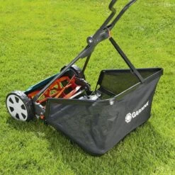 GARDENA - Kooimesmaaier 400 - Grasmaaier - Maaibreedte 40 Cm - Gazons Tot Ca. 200m² 12 GARDENA - Kooimesmaaier 400 - Grasmaaier - Maaibreedte 40 Cm - Gazons Tot Ca. 200m² -Tuinartikelen Winkel 1200x1200 1067