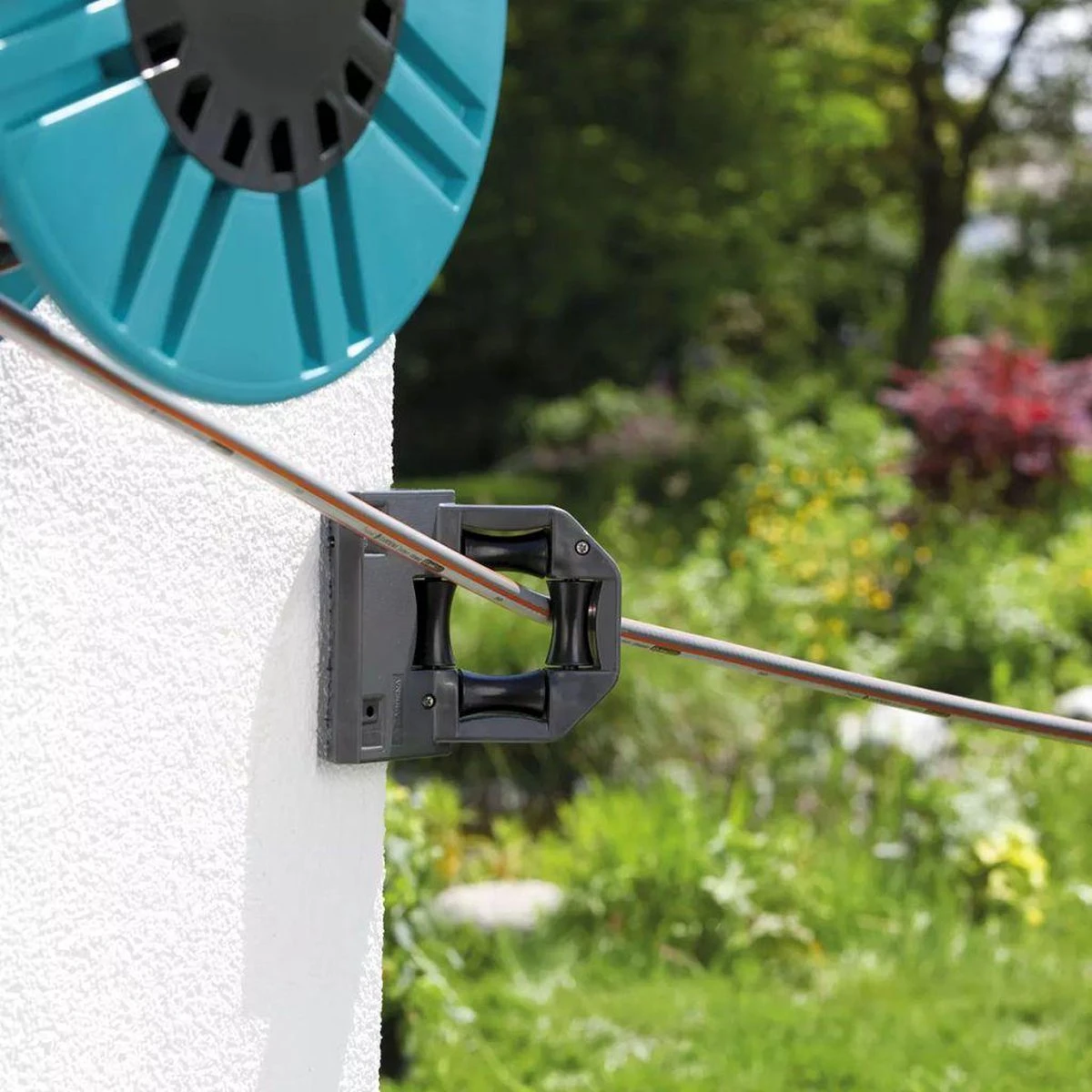 GARDENA - Wandslanghouder 60 Met Slanggeleider - Slanghouder - Maximale Capaciteit 60 Meter 10 GARDENA - Wandslanghouder 60 Met Slanggeleider - Slanghouder - Maximale Capaciteit 60 Meter - Image 10