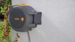 Hozelock AutoReel Slangenhouder / Wandslangbox 20m - Ø12,5mm 25 Hozelock AutoReel Slangenhouder / Wandslangbox 20m - Ø12,5mm -Tuinartikelen Winkel 1200x675 41