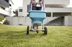 GARDENA Strooiwagen XL Strooikar - 800m2 - 18 Liter -Tuinartikelen Winkel 1200x799 105