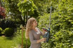 GARDENA - ComfortCut 50/18V-P4A Ready-To-Use Set - Heggenschaar 22 GARDENA - ComfortCut 50/18V-P4A Ready-To-Use Set - Heggenschaar -Tuinartikelen Winkel 1200x799 90