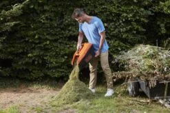 Black & Decker BLACK+DECKER BCMW3318L2-QW Grasmaaier - 18V - 33cm - Incl. 2 Accu's En Lader -Tuinartikelen Winkel 1200x800 233