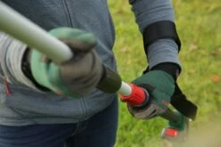 Bosch UniversalHedgePole 18 Heggenschaar Op Steel - Met 18 V Accu En Lader -Tuinartikelen Winkel 1200x800 347