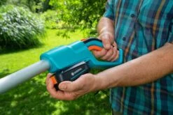 GARDENA - Telescopische Heggenschaar (Zonder Accu) - THS 42/18V P4A - Meslengte 42cm - Tandmes Opening 16mm 16 GARDENA - Telescopische Heggenschaar (Zonder Accu) - THS 42/18V P4A - Meslengte 42cm - Tandmes Opening 16mm -Tuinartikelen Winkel 1200x800 362