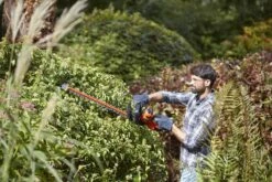 Black & Decker BLACK+DECKER BEHTS451-QS Heggenschaar - 550W - 60cm - Gesnoerd -Tuinartikelen Winkel 1200x800 363