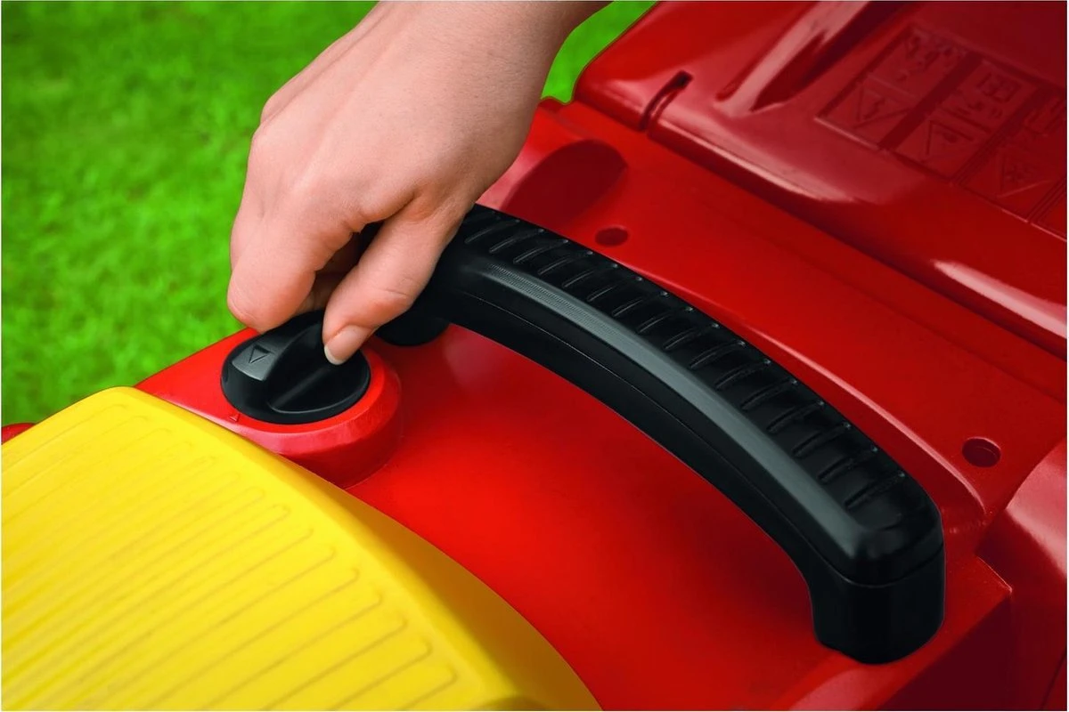 WOLF-Garten A 340 E Elektrische Grasmaaier - 1400 W - 34 Cm Maaibreedte - 30 Liter Opvangbak - Centrale Hoogte-instelling 6 WOLF-Garten A 340 E Elektrische Grasmaaier - 1400 W - 34 Cm Maaibreedte - 30 Liter Opvangbak - Centrale Hoogte-instelling - Image 6