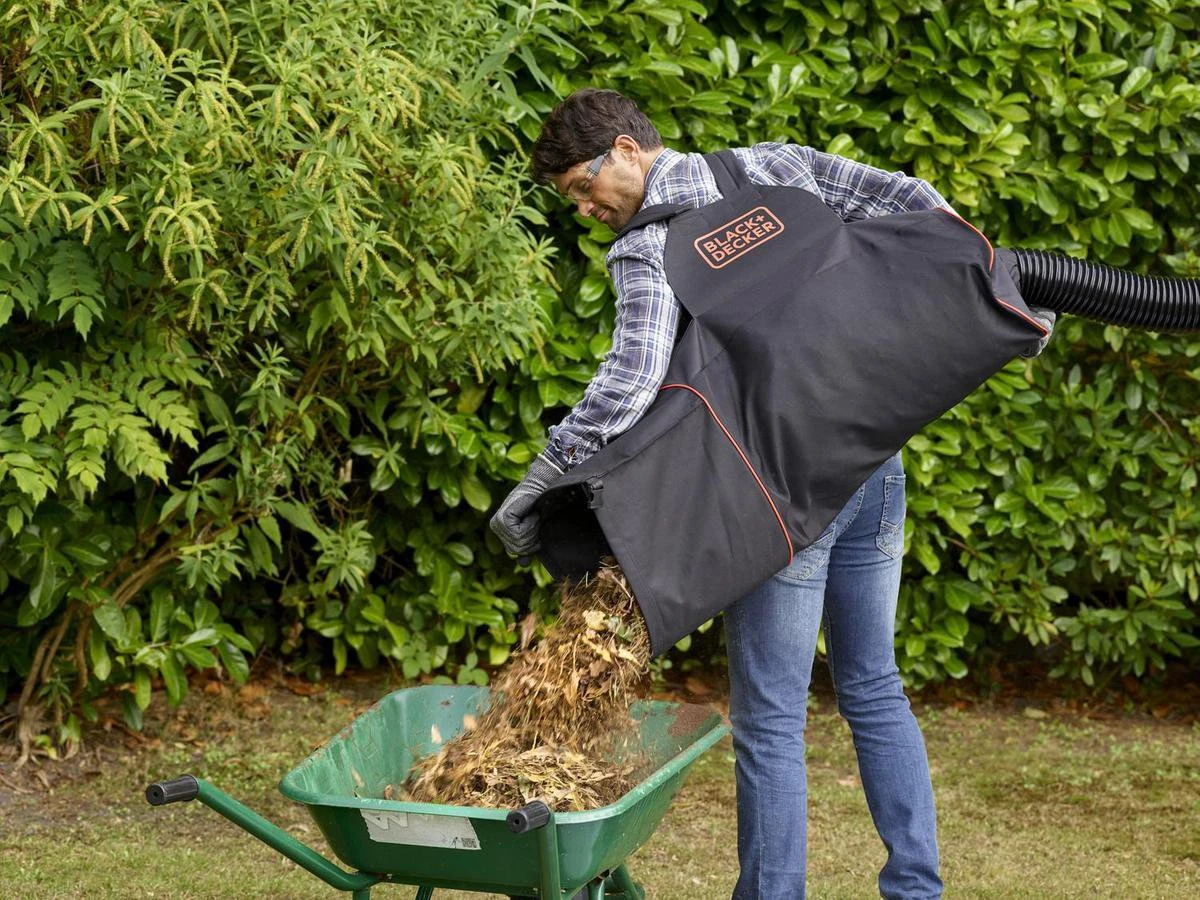 Black & Decker BLACK+DECKER BEBLV301 Bladblazer - Blaas En Zuigfunctie - Rugzak Als Opvangzak 10 Black & Decker BLACK+DECKER BEBLV301 Bladblazer - Blaas En Zuigfunctie - Rugzak Als Opvangzak - Image 10