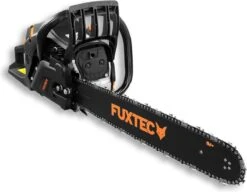 FUXTEC Kettingzaag Benzine - 61,5cc 2-takt - 51cm / 20 Inch Zwaardlengte - Incl. Zaagblad & Ketting - FX-KS262 - Black Edition -Tuinartikelen Winkel 1200x934 3