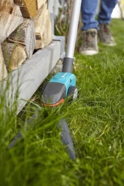 GARDENA Comfort Grasschaar - Op Steel -Tuinartikelen Winkel 799x1200 19