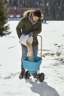 GARDENA Strooiwagen XL Strooikar - 800m2 - 18 Liter -Tuinartikelen Winkel 799x1200 31