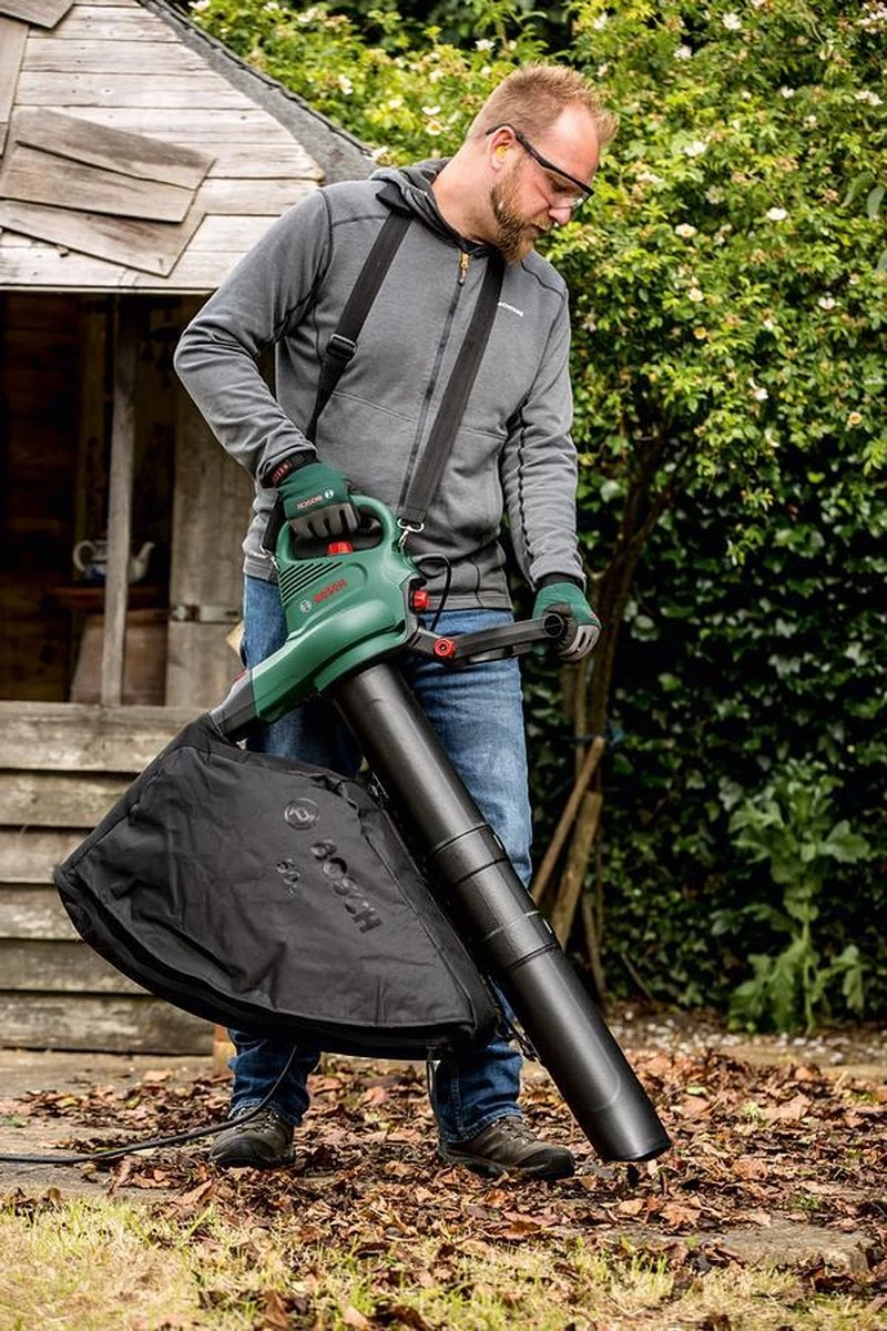 Bosch UniversalGardenTidy 3000 Bladblazer - Op Snoer - 3000 W 11 Bosch UniversalGardenTidy 3000 Bladblazer - Op Snoer - 3000 W - Image 11