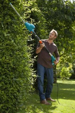 GARDENA - Telescopische THS 500/48 - Heggenschaar (gemotoriseerd) - 48 Cm Meslengte - 25 Mm Tandmes Opening 16 GARDENA - Telescopische THS 500/48 - Heggenschaar (gemotoriseerd) - 48 Cm Meslengte - 25 Mm Tandmes Opening -Tuinartikelen Winkel 800x1200 50